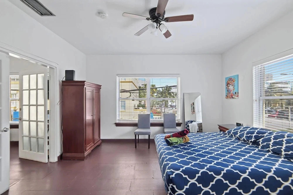 South Beach 2BR | Private Balcony | Walk to Beach