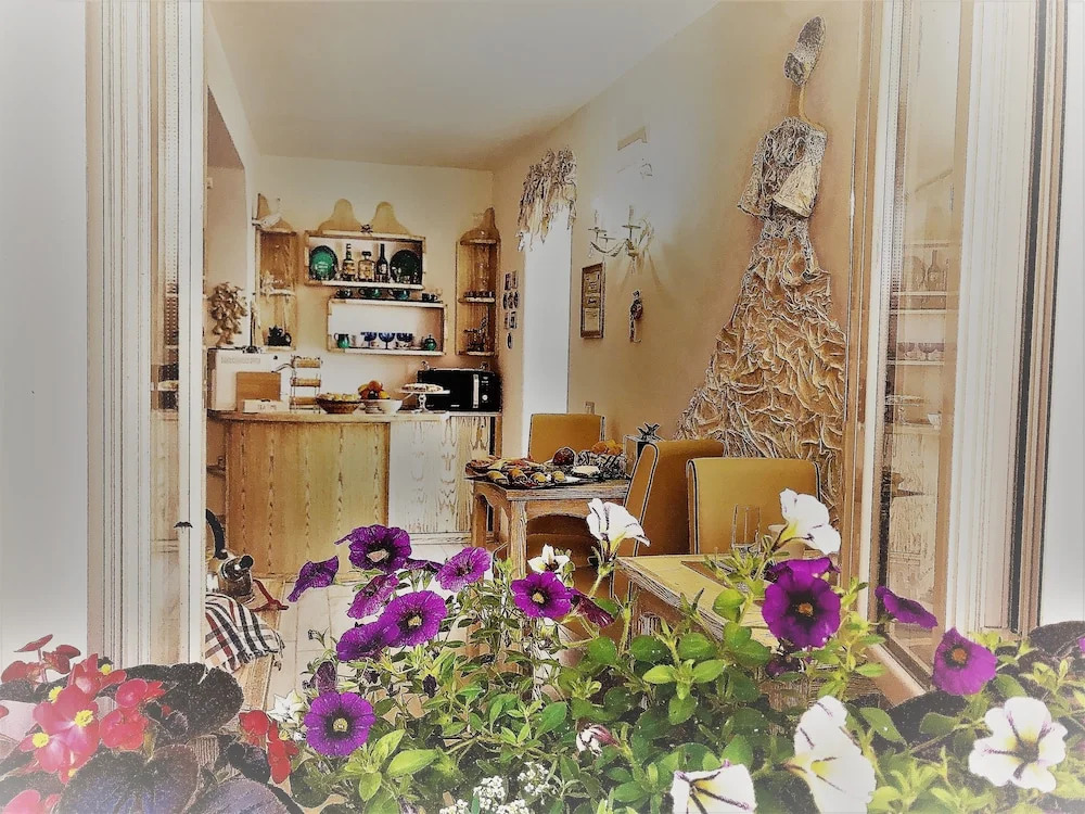 Estay - Domo Antico Borgo