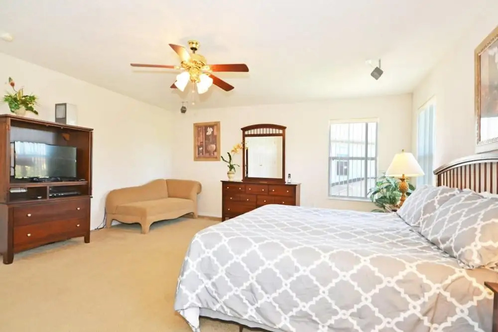 Windwood Bay 215185