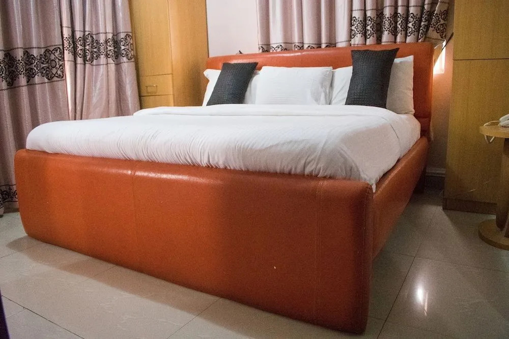 Primal Hotel