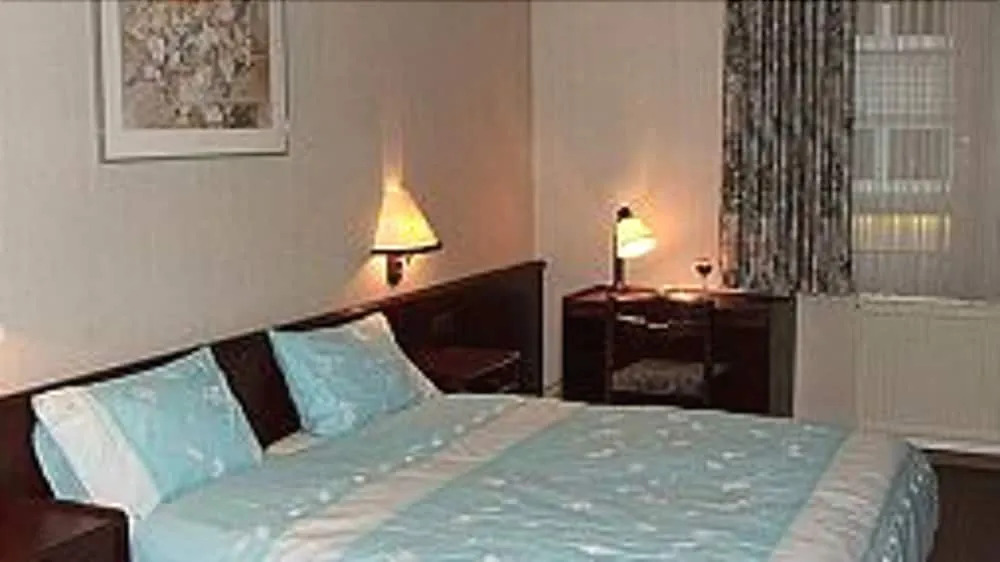 Brunnen Hotel