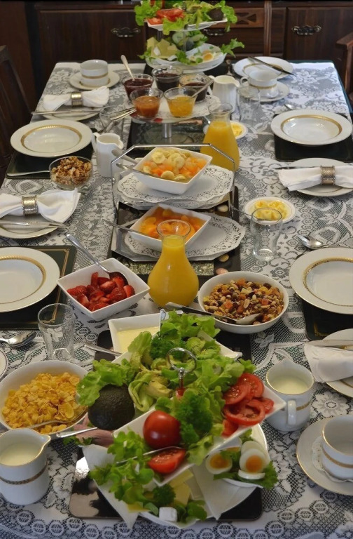 99 Tihi Rd Bed & Breakfast
