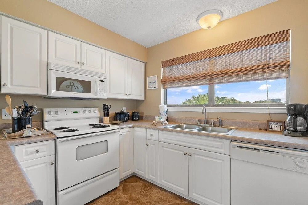 Lei Lani Condominium 208, Orange Beach