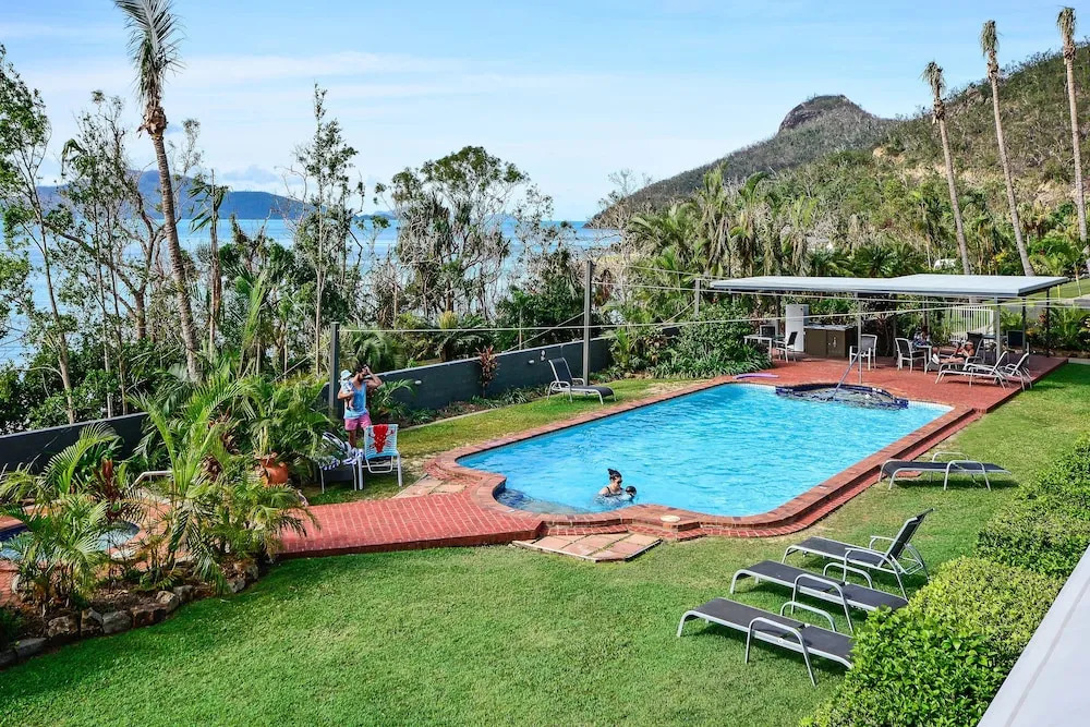 Beach Lodges