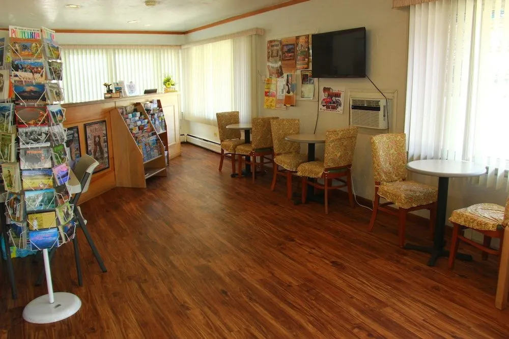 Sunrise Motor Inn