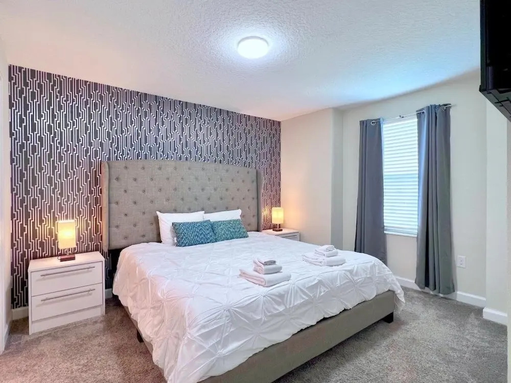 8 Bed Storey Lake Resort- Huge Bedroom for Kids 8 Home by RedAwning