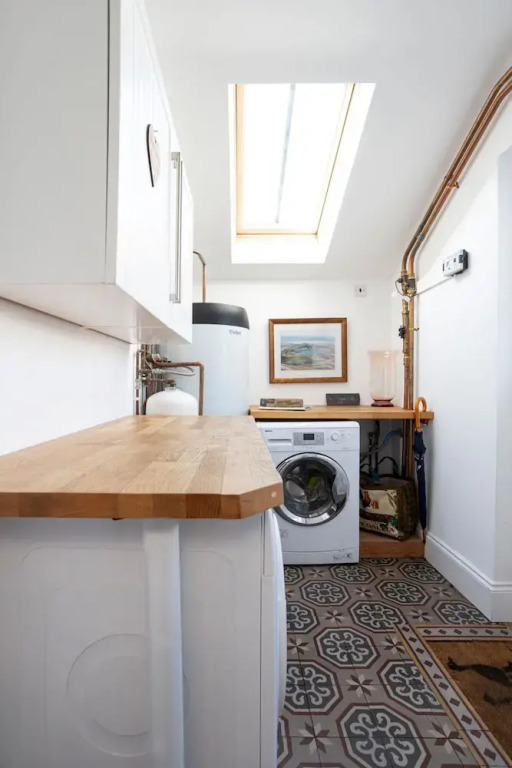 Lighthouse With Sea-views in Cumbria, No Deposit