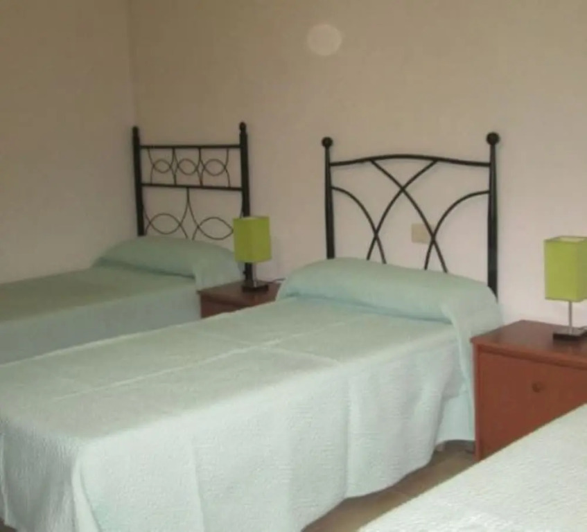 Apartment - 2 Bedrooms with WiFi and Sea views - 101893