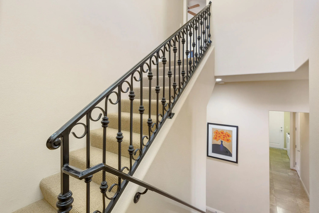 Setting the Standard by AvantStay