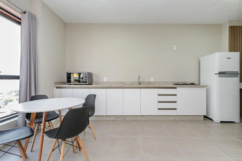 Vista Mar Em Condomínio Com Foodhall Toptower#ca51