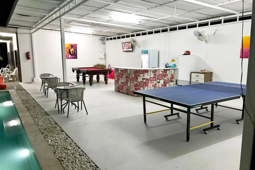 Samui Backpacker Hotel