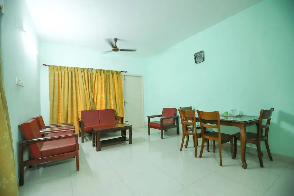 ULO Saicharan Comfort Inn