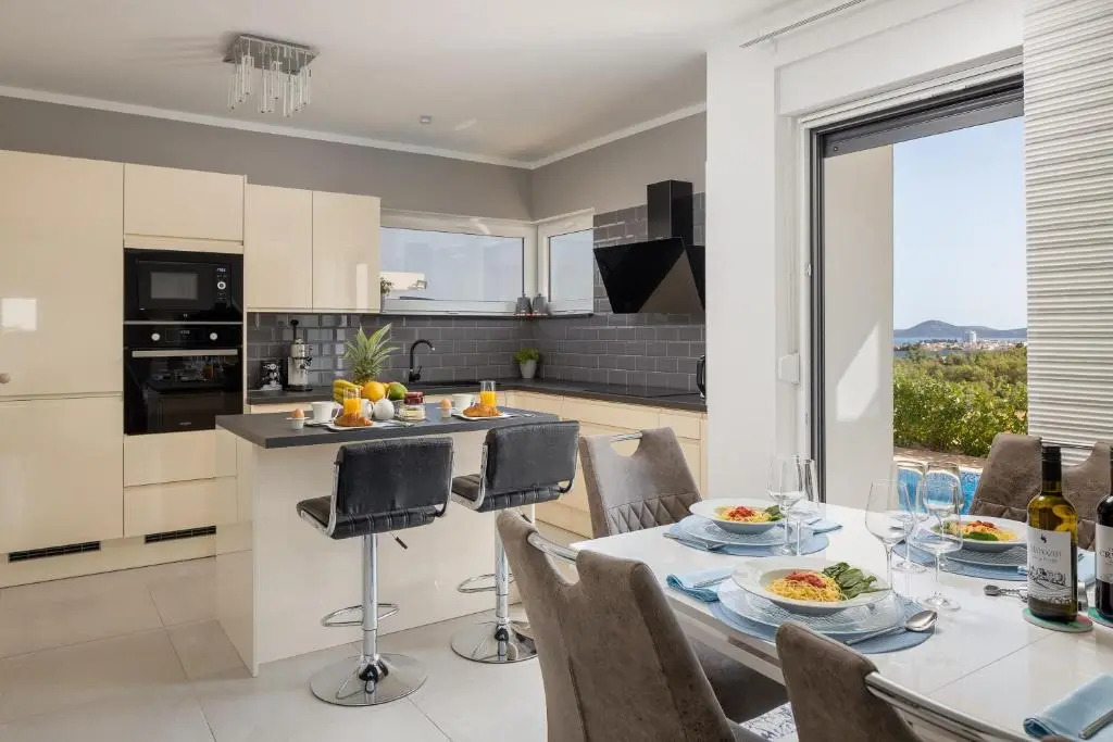 Luxury villa Mia
