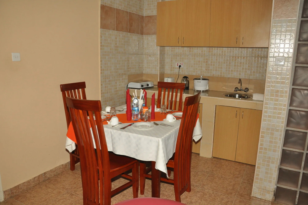 Eureka Place Hotel Kampala
