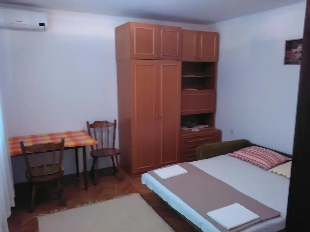 Apartments Špadina