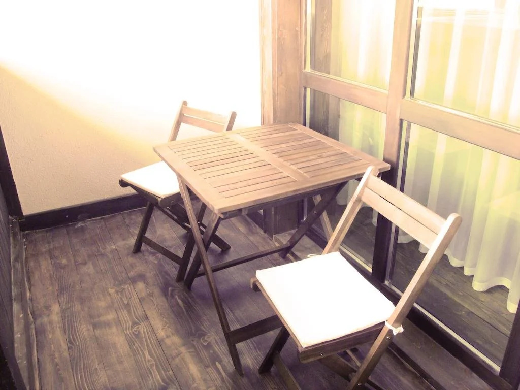Guest House Black Lom