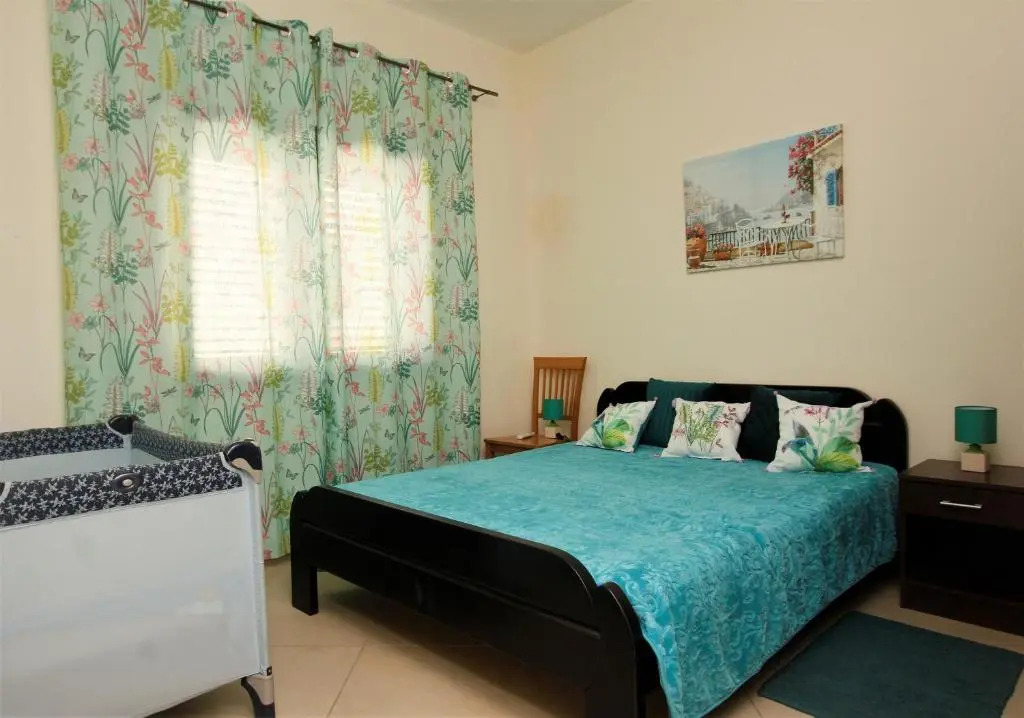 1 BR Apartment in Boka Heights