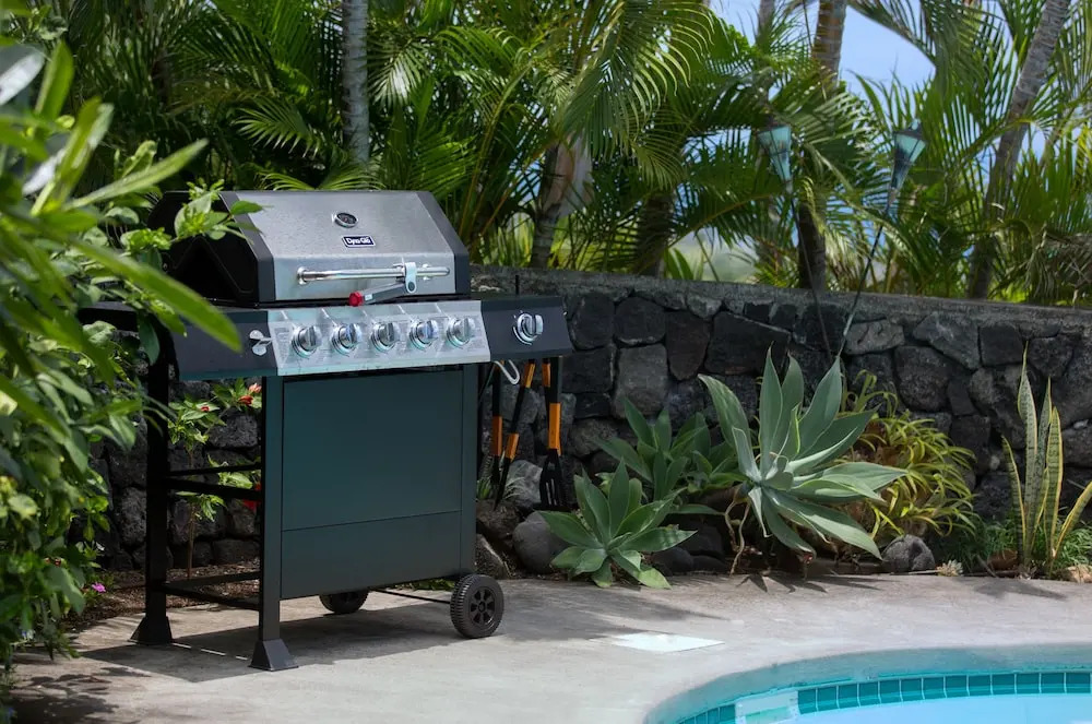 7 C's Kona (big Island) 3 Bedroom Home