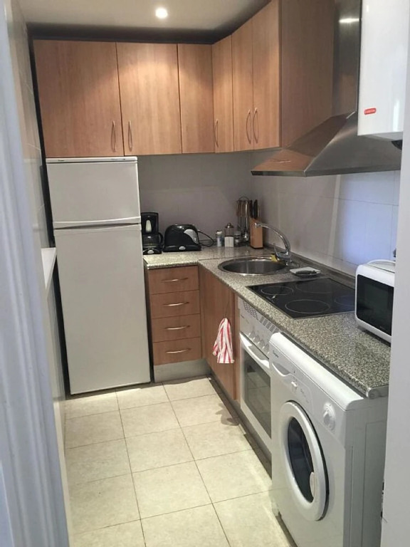 Apartment With 2 Bedrooms in Manilva, With Wonderful Mountain View, Po