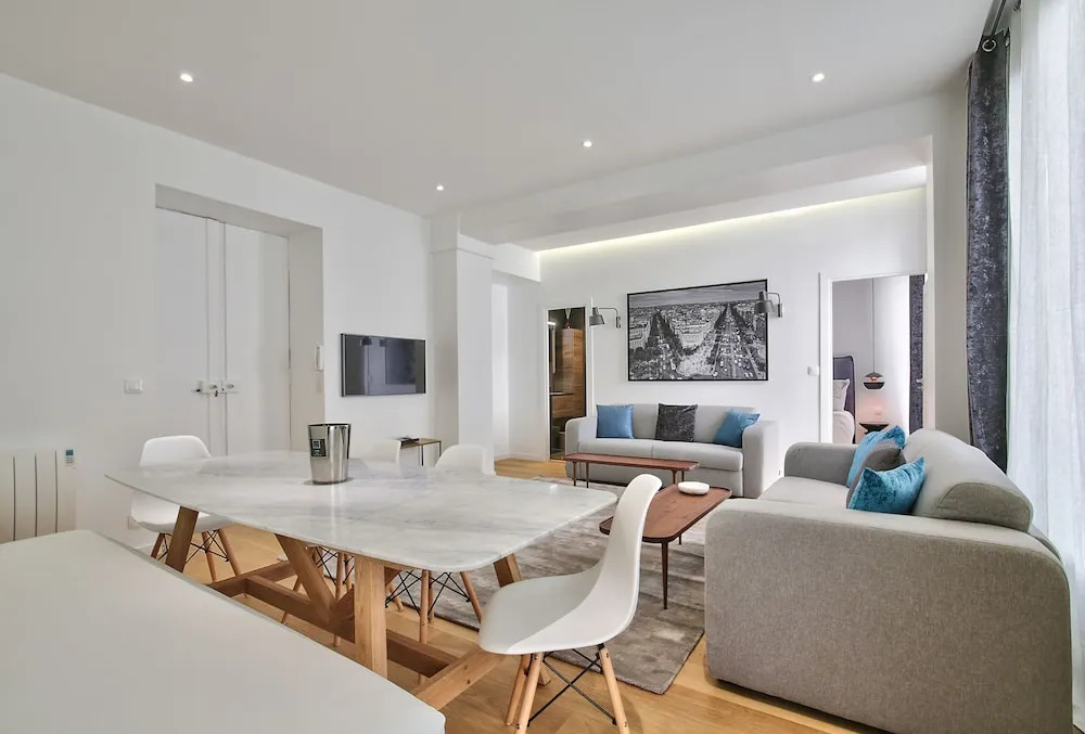 69 - Authentic Parisian Home