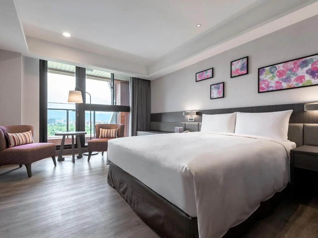 Lakeshore Hotel Yilan