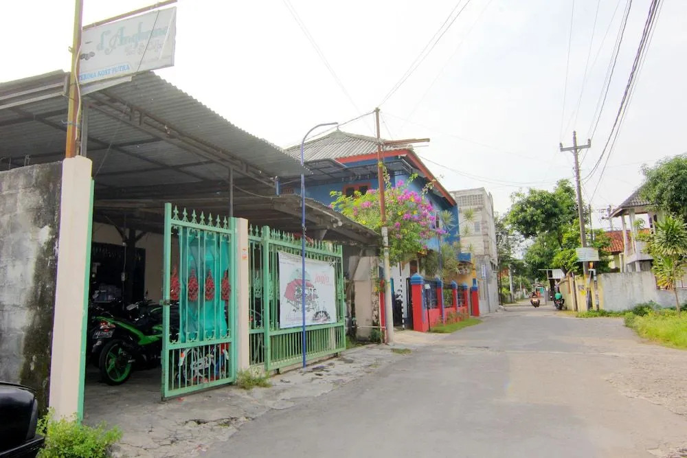 Wisma Sarjana Guesthouse