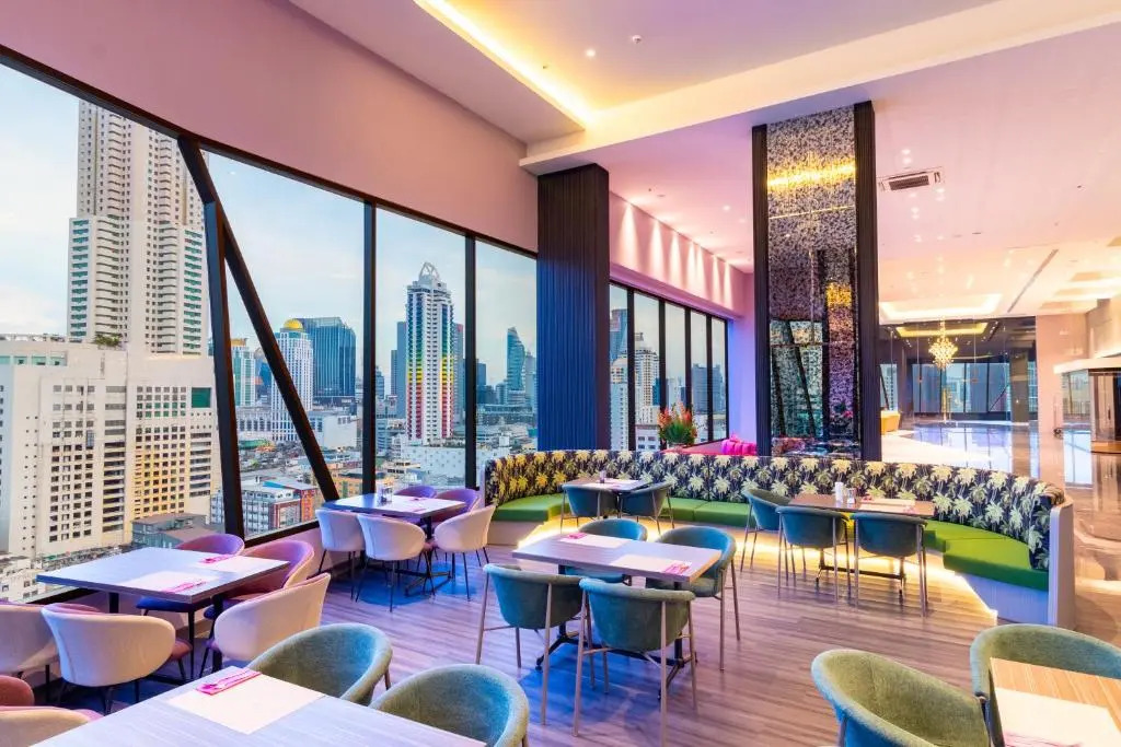 Queensland Hotel Bangkok