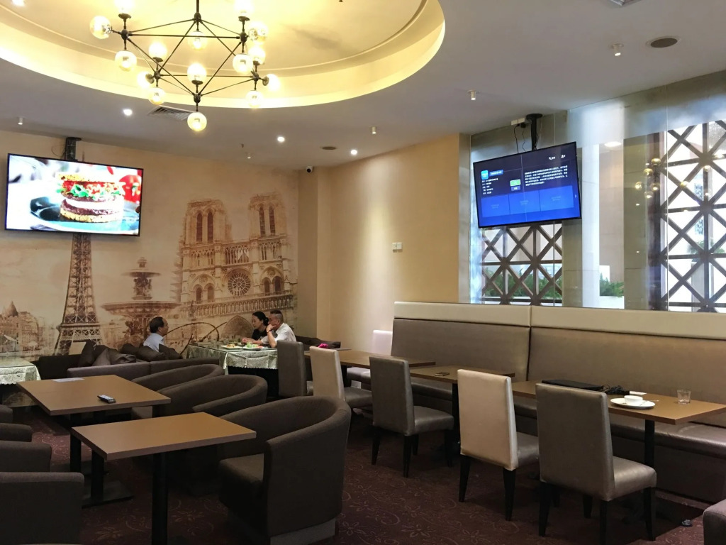 Shenzhen Kaili Hotel, Guomao Shopping Mall