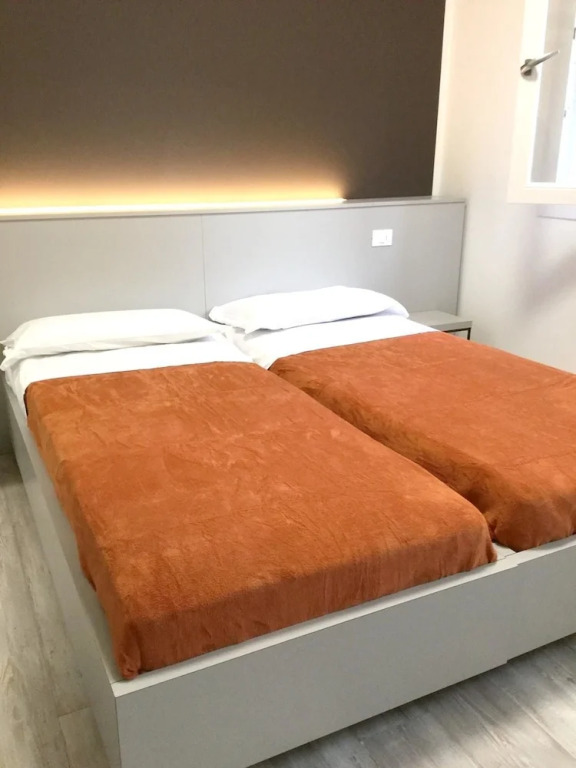 Studio in Mestre, Venezia, With Wifi - 40 km From the Beach