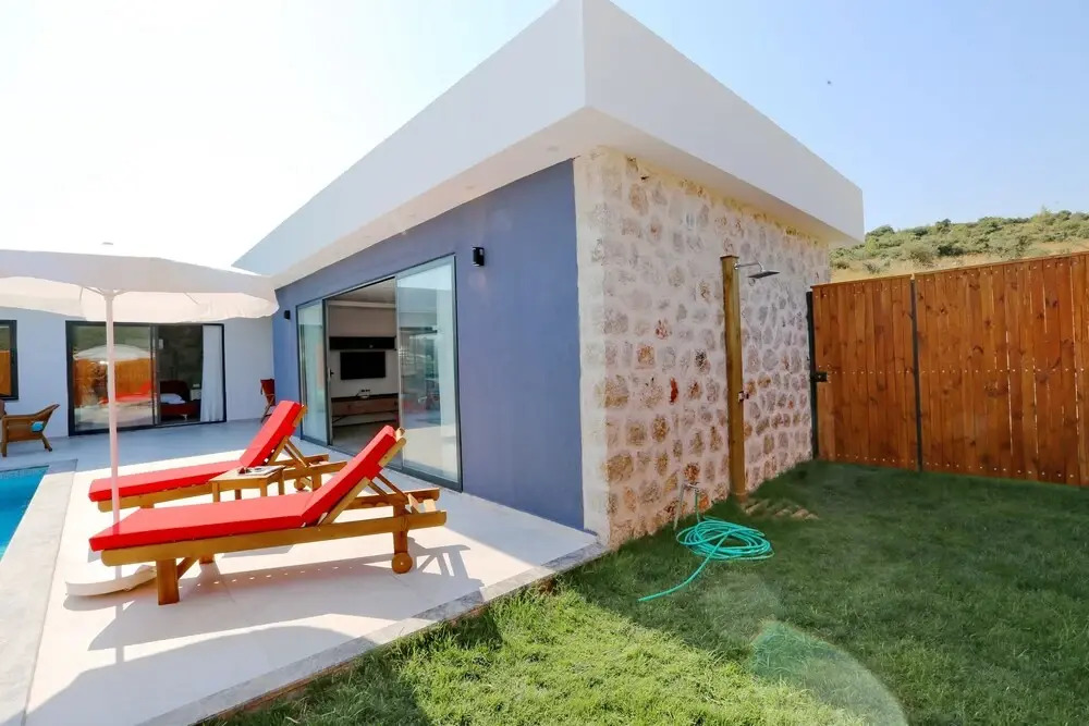Golden Villas