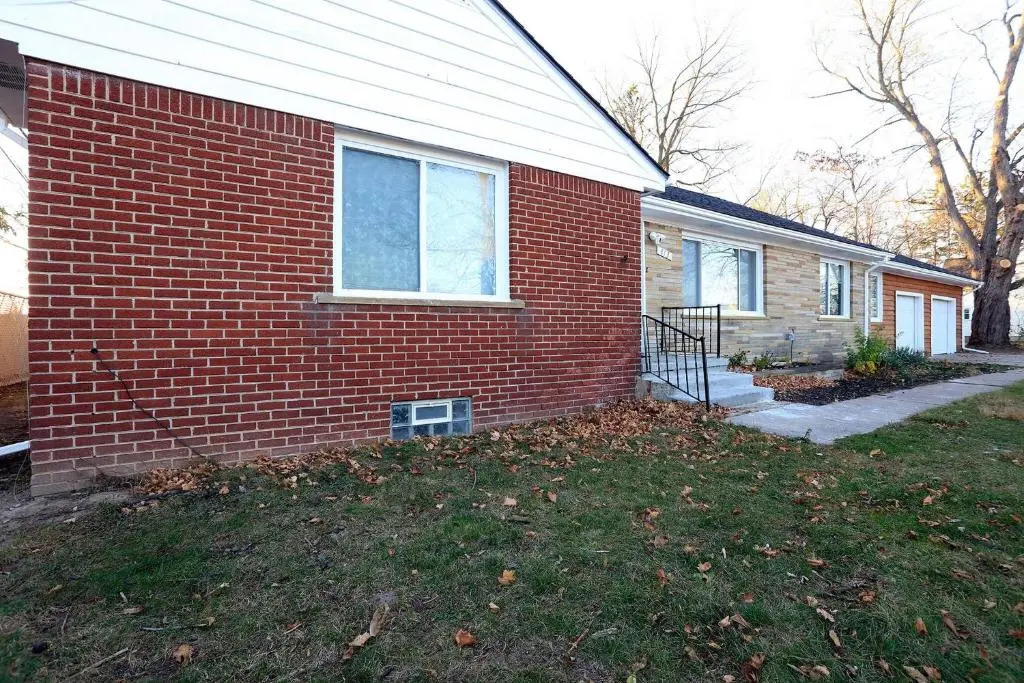 Global Vibe Parlor Renovated Full Kitchen Free Parking