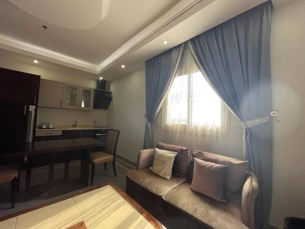Capital O 672 Refal Homes Suites