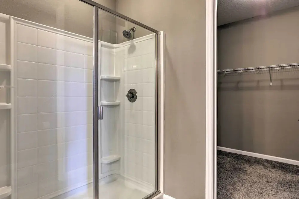 9 Mi to Disney: Home w/ Patio + Community Perks