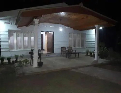 New Sam Tourist Inn