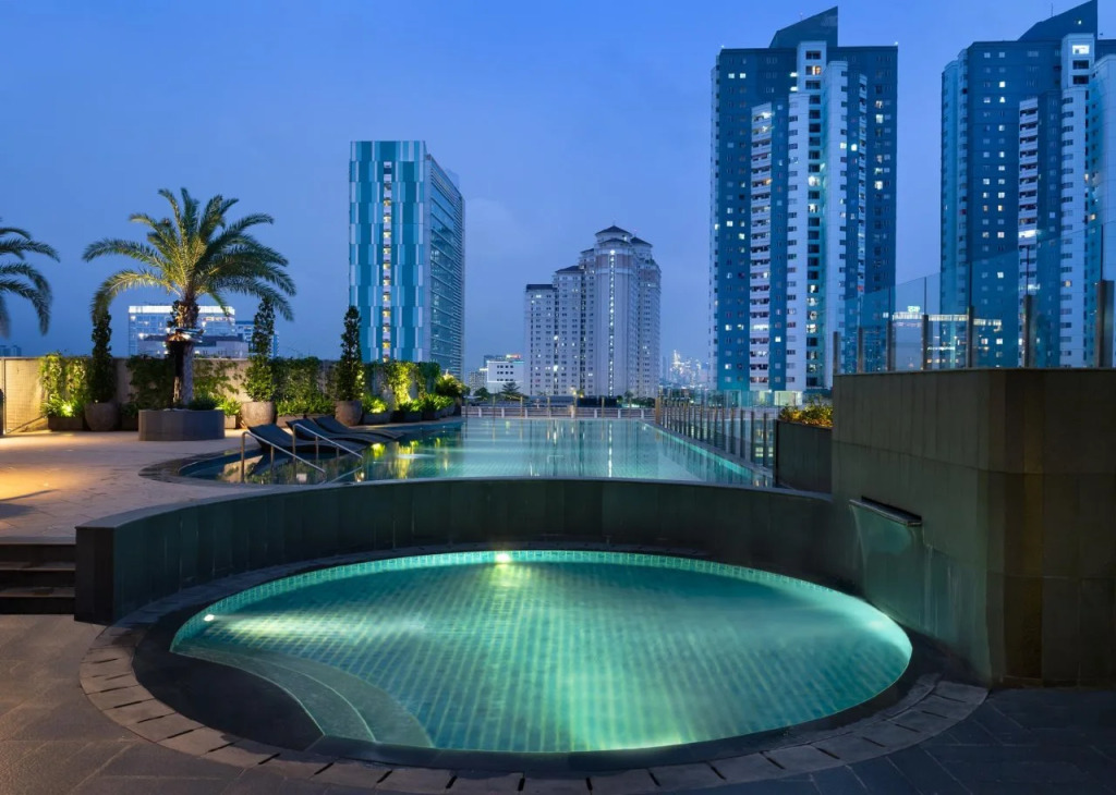 Holiday Inn & Suites Jakarta Gajah Mada by IHG