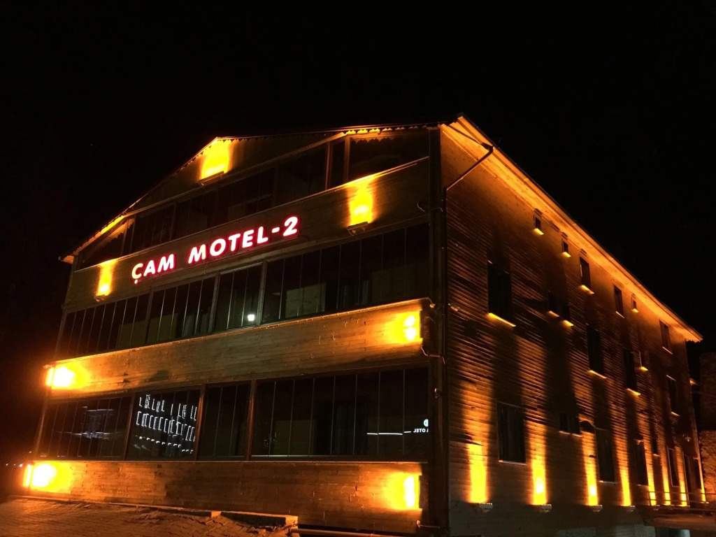 Çam Otel 2