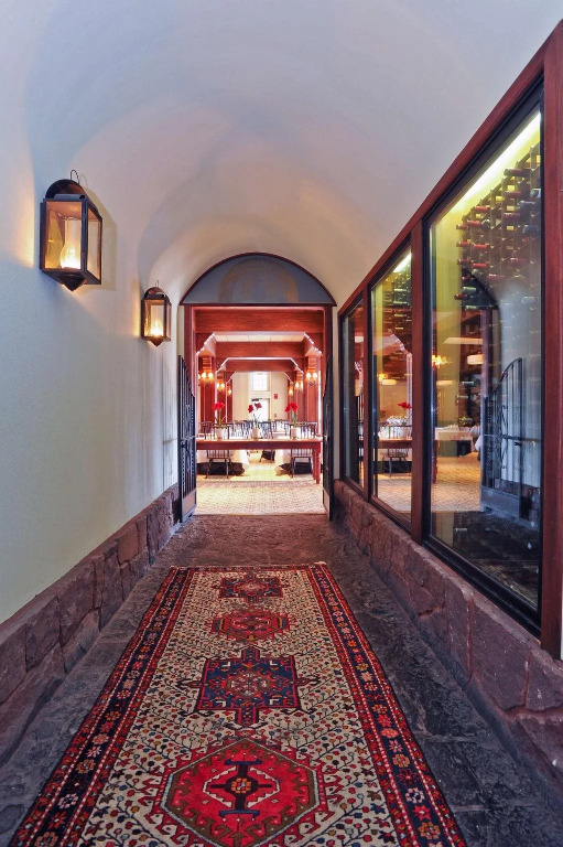 The Simsbury Inn