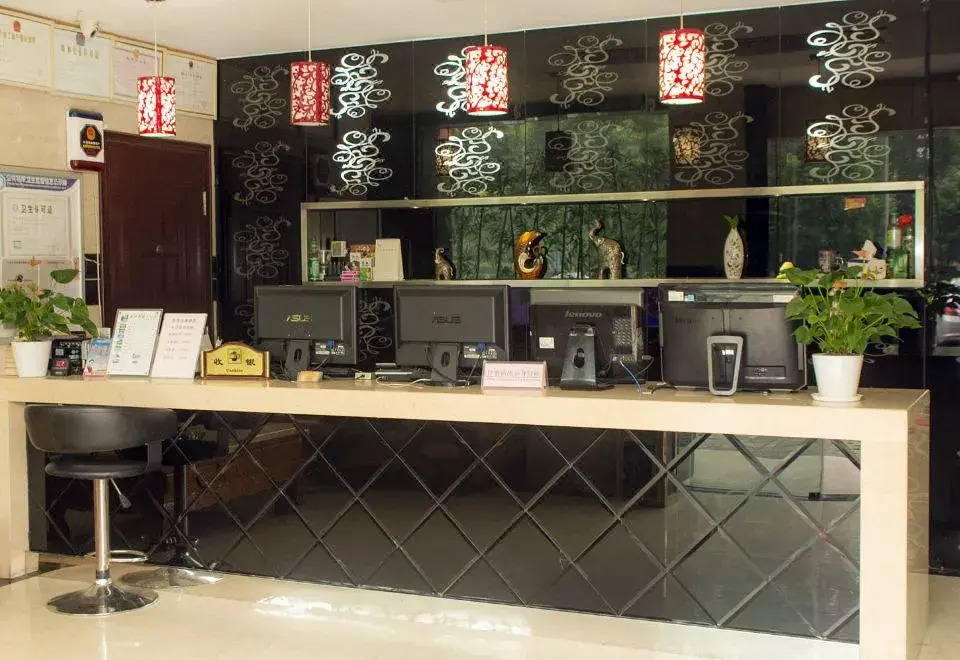Hengyue Express Hotel (Run Run Shaw Hospital Xiasha District)
