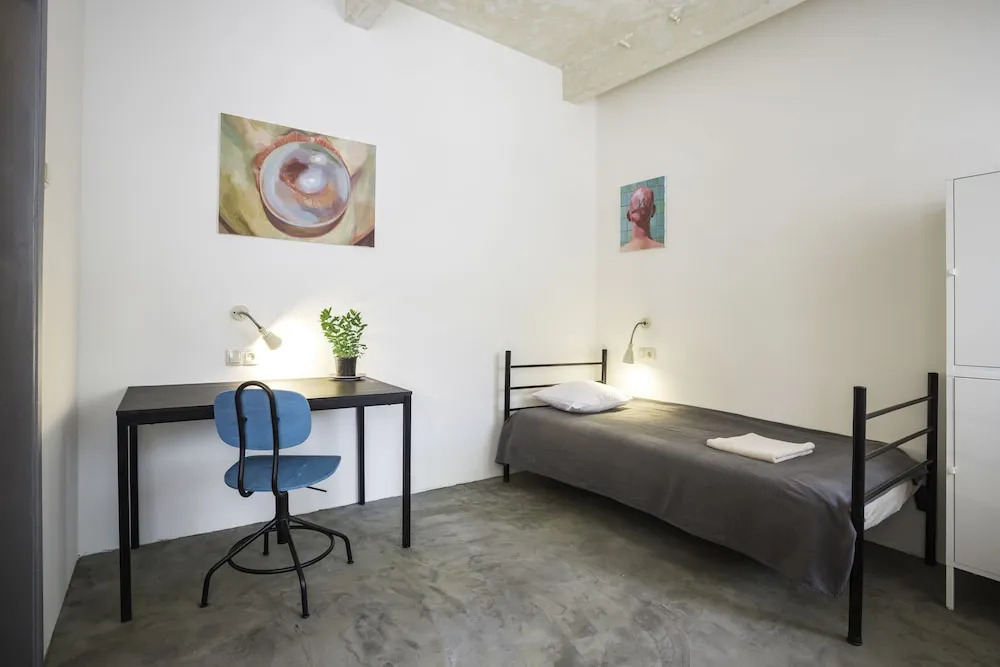 The Doors Apartments