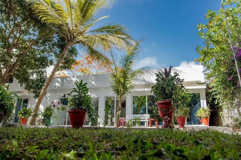 Saly International House