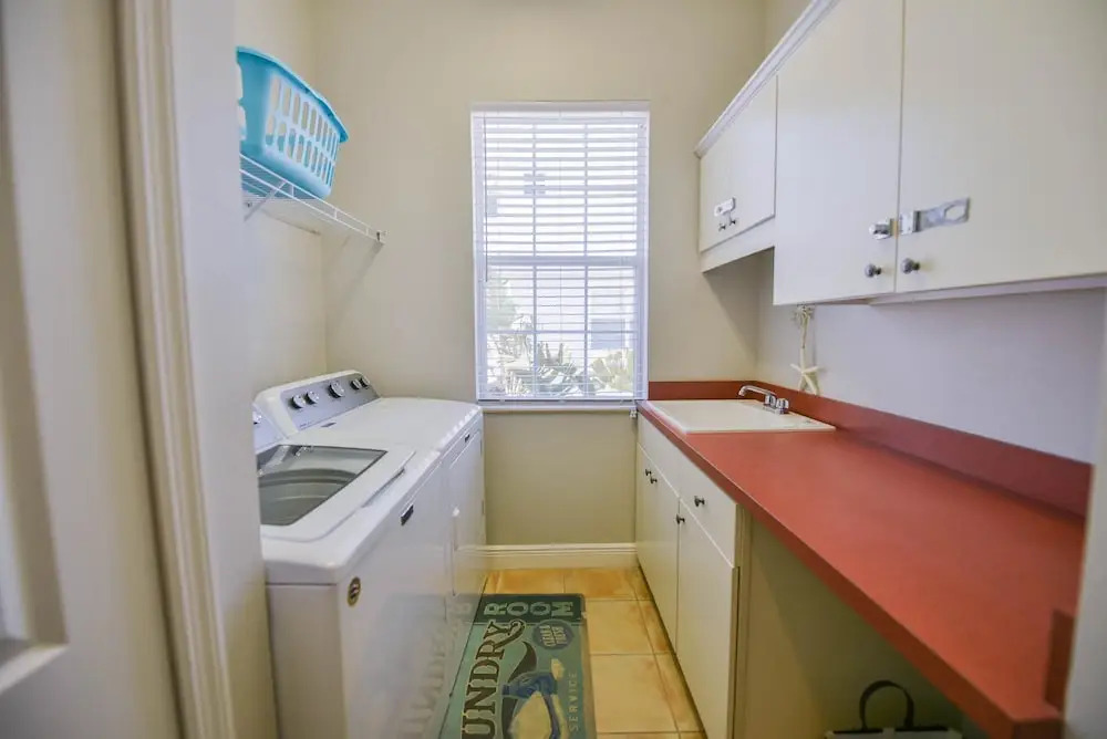 Dolphin House Apartment 3