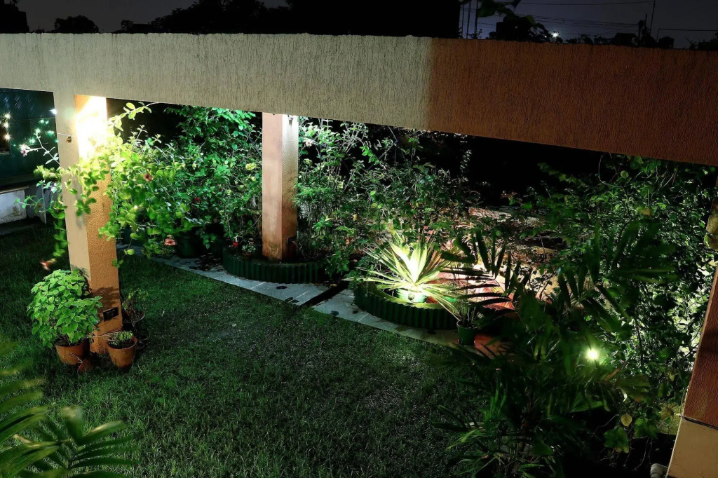 OYO Premium New Alipore South Kolkata