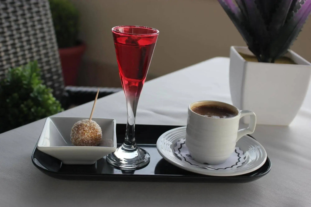 Gosterisli Otel