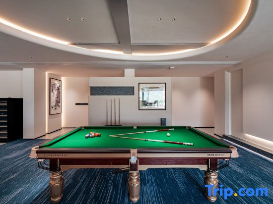 Mid-Hi Banshan Courtyard House | Senjing Mountain Oxygen Swimming Pool · Cloud Vacation Apartment