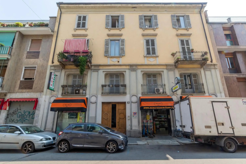 Roomy Apartment X6 close to Subway!