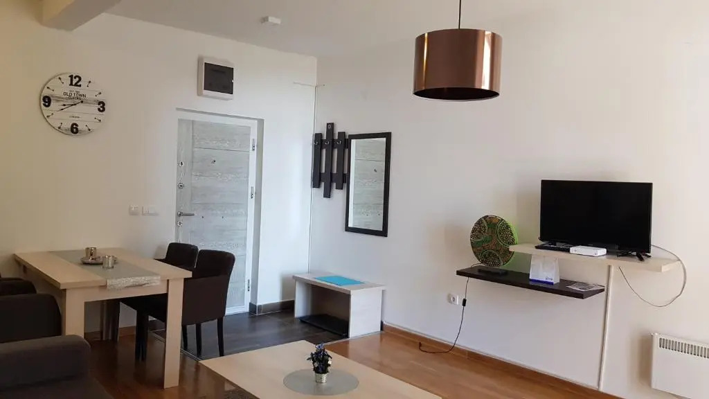 Apartment C2 Dvori