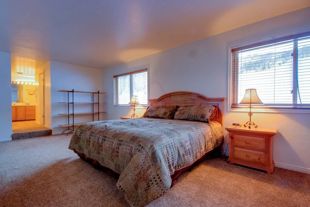 3055 Solamere Drive