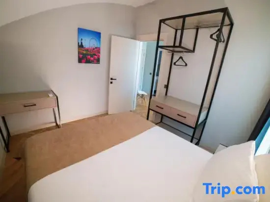 Moon Suites