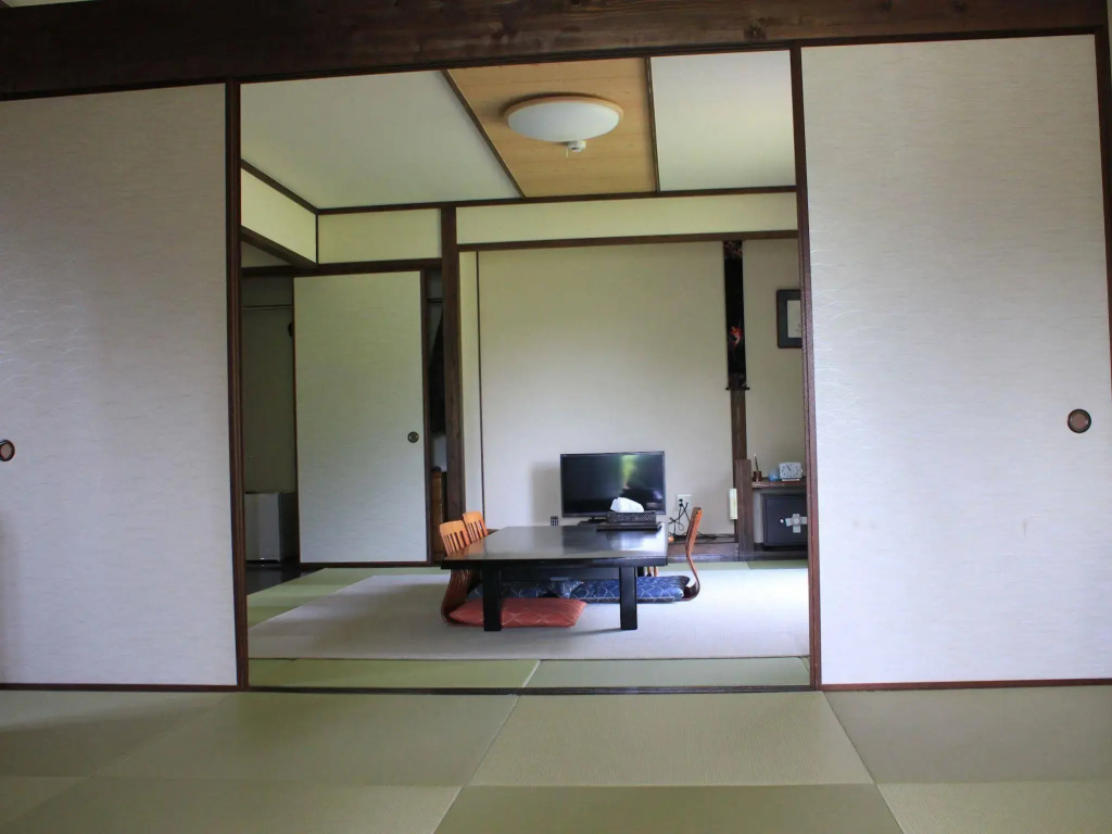 Yufuin-Sanso Waremokou