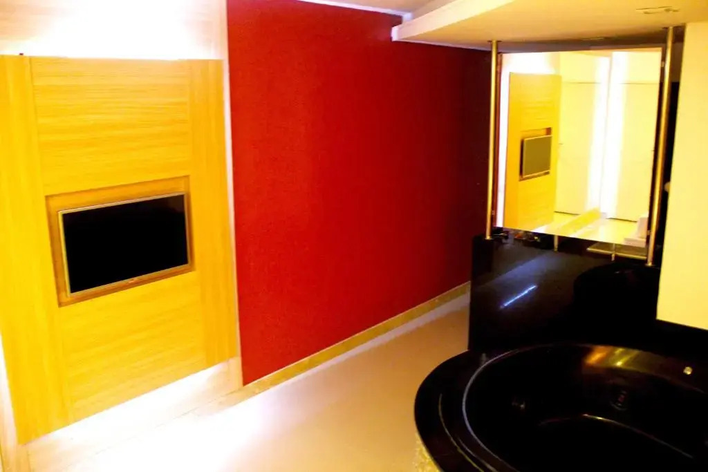 DOM Suites motel